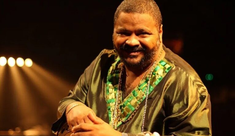 Aos 66 anos, Arlindo Cruz é internado com pneumonia no Rio de Janeiro