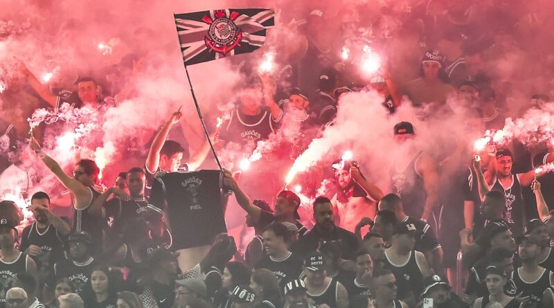 Federação Paulista proíbe seis organizadas do Corinthians em estádios