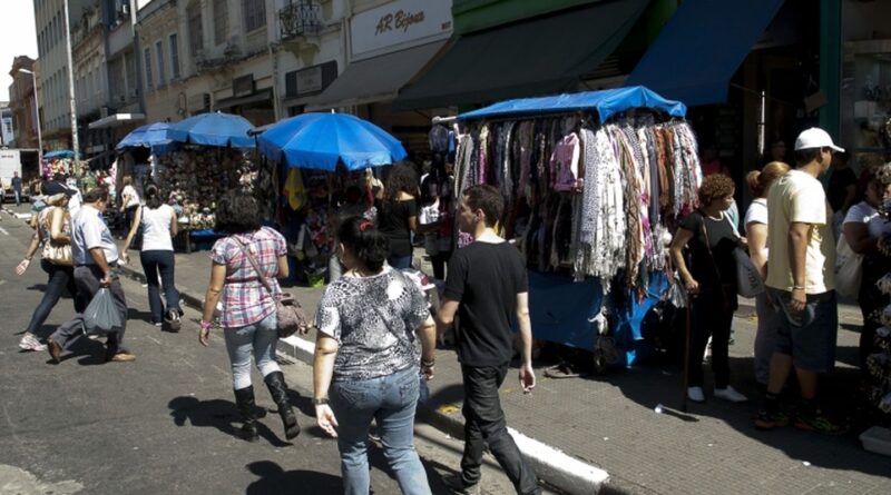 Ipea: aumento do trabalho informal está ligado à baixa fiscalização