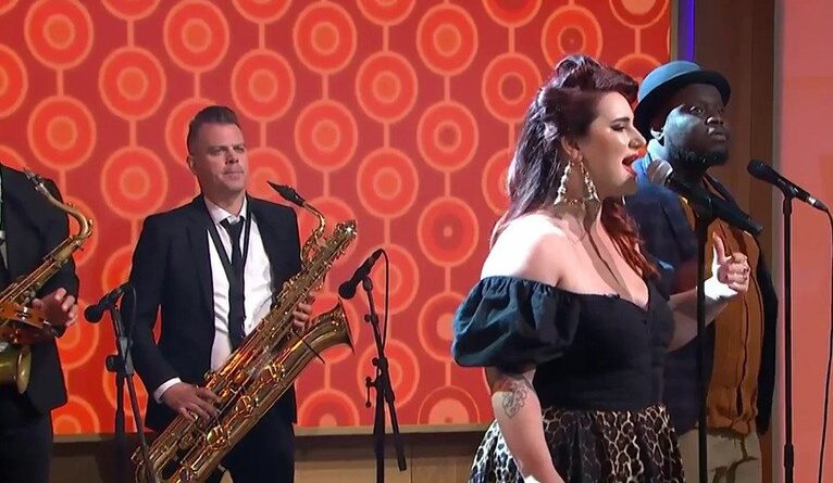 Banda original de Amy Winehouse se apresenta em São Paulo em maio