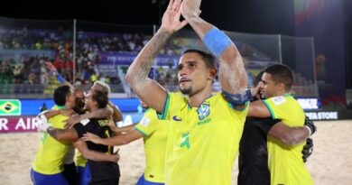 Brasil chega à decisão da Copa do Mundo de beach soccer