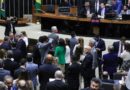 Câmara aprova projeto que reajusta salários de servidores públicos