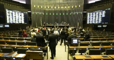 Câmara pode votar urgência para aumentar número de deputados federais