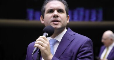 Câmara recorre de decisão do STF sobre ação penal contra Ramagem