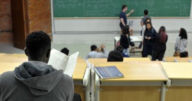 Campanha arrecada doações para bolsas destinadas a estudantes negros