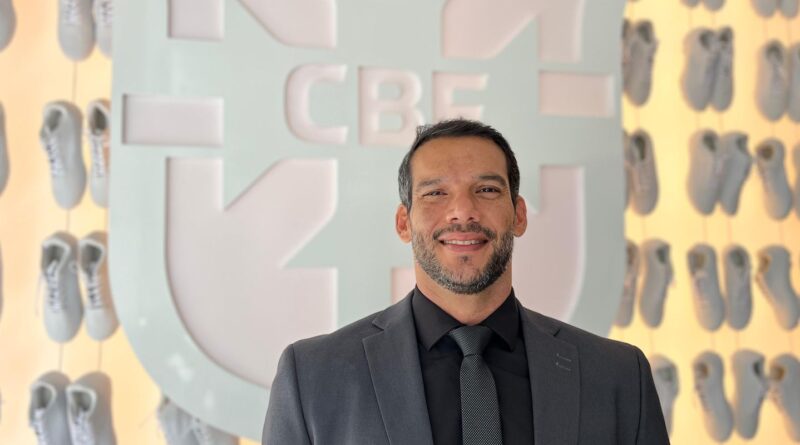 Candidato único, Samir Xaud é eleito presidente da CBF