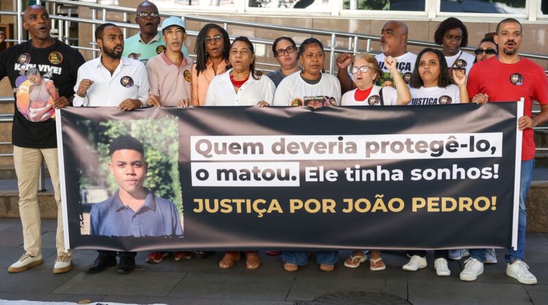 Caso João Pedro: familia cobra júri popular para policiais acusados