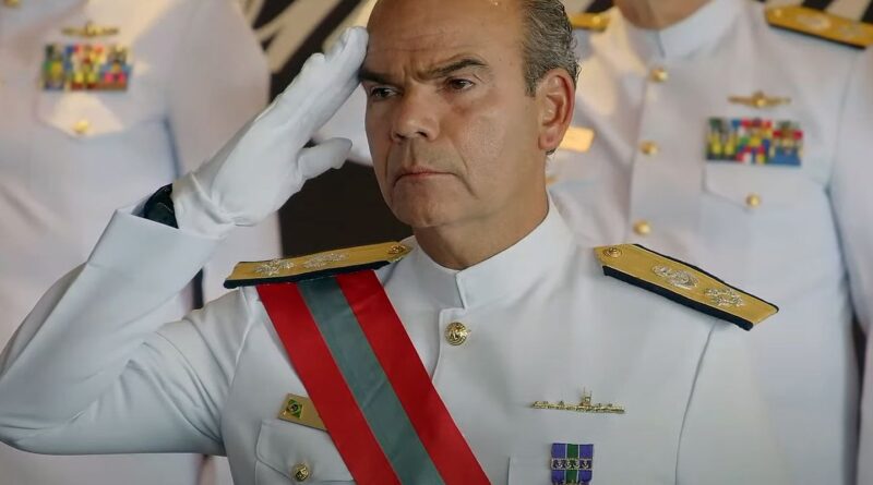 Chefe da Marinha pede dispensa como testemunha de ação do golpe