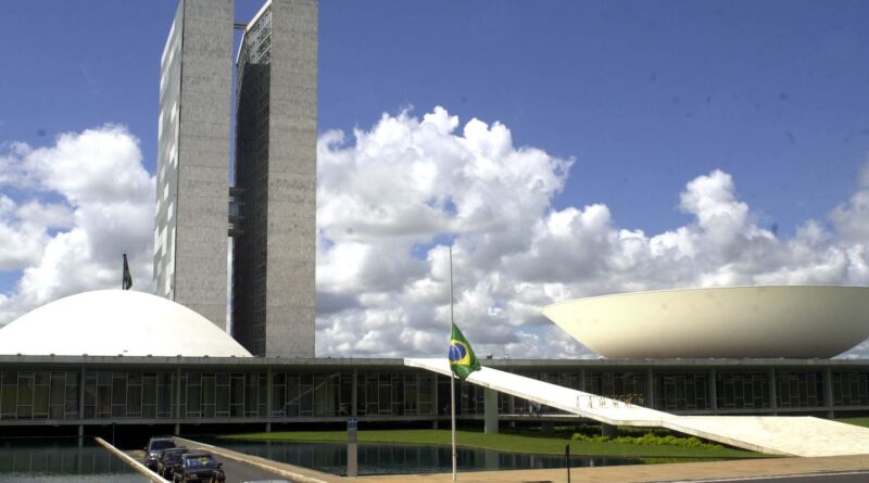 Comissão do Senado aprova flexibilização do licenciamento ambiental