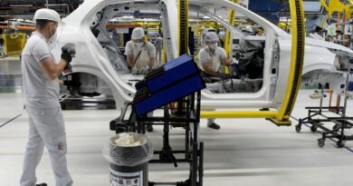 Confiança da indústria sobe em maio após dois meses de queda