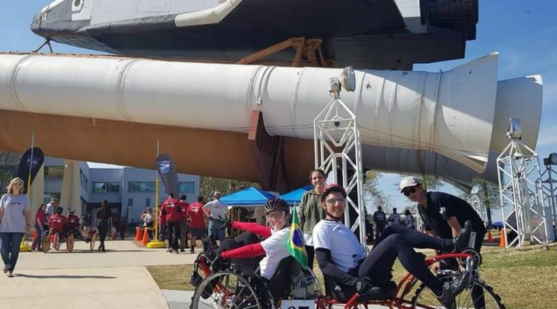 Equipe da UFF representa Brasil em competição de engenharia no Canadá