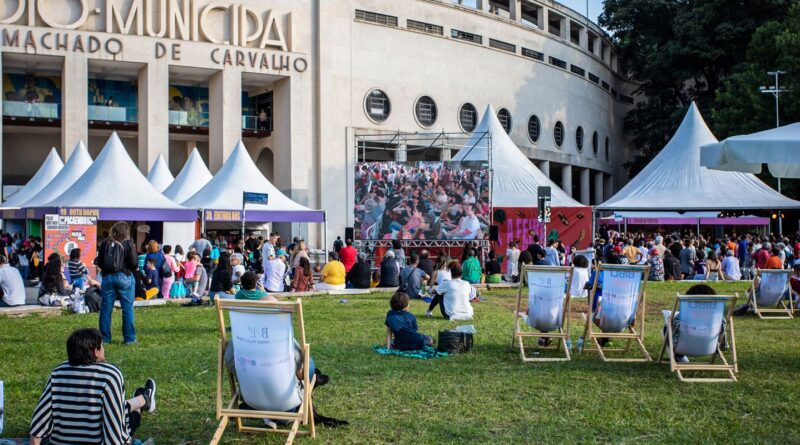 Feira do Livro SP: 40 anos da redemocratização é tema deste ano