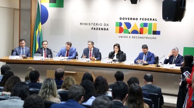 Governo padroniza alíquotas do IOF para arrecadar R$ 20,5 bilhões