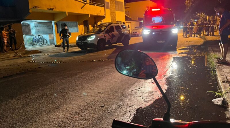 Homem é assassinado e idosa é atingida por bala perdida em São Mateus