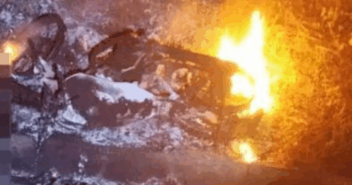 Homem morre após queda de moto seguida de incêndio na ES 220 em Vila Pavão