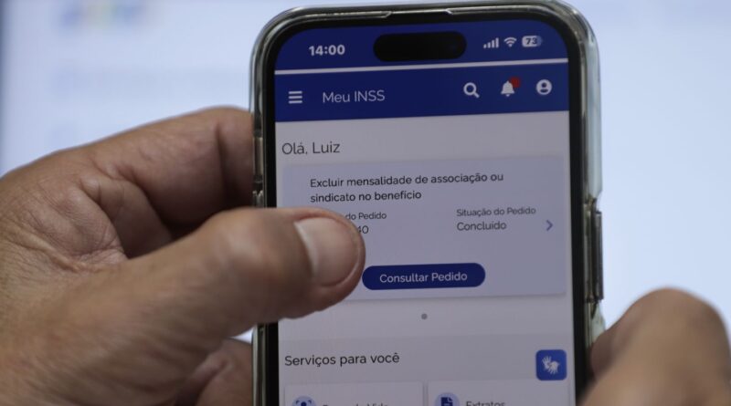 INSS vai notificar beneficiários com descontos a partir desta terça