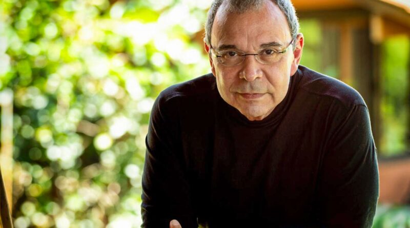 Impunidade de militares perpetuou tradição golpista, diz historiador
