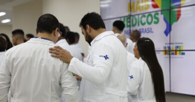 Inscrições para bolsas integrais do Mais Médicos vão até 6 de junho