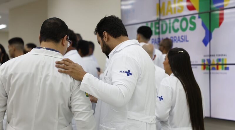 Inscrições para bolsas integrais do Mais Médicos vão até 6 de junho