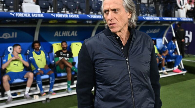 Jorge Jesus deixa o comando do Al-Hilal