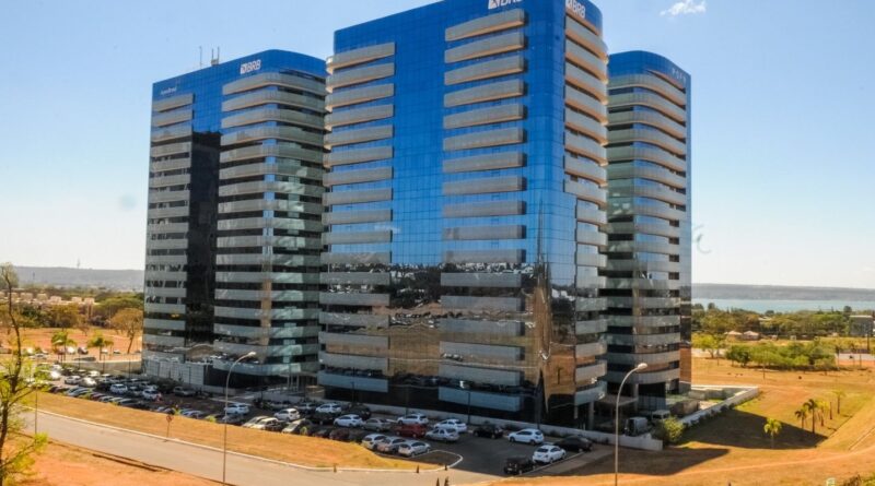 Justiça barra assinatura da compra do Banco Master pelo BRB| Agência Brasil