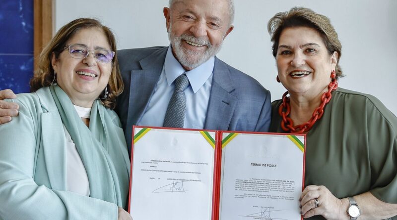 Lula empossa Márcia Lopes no Ministério das Mulheres