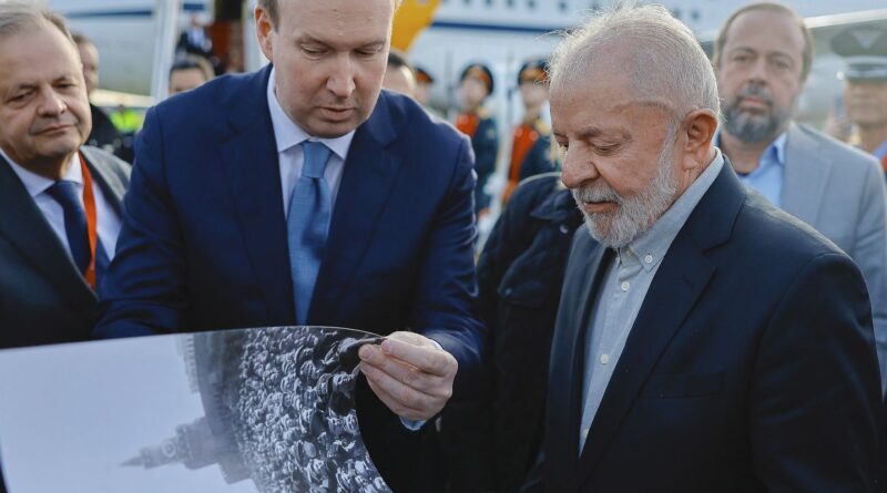 Lula renova convite a primeiro-ministro indiano para visita ao Brasil