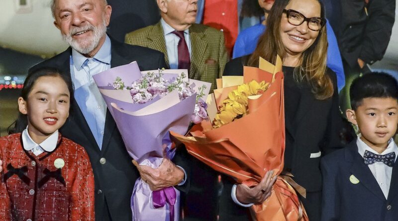 Lula se reúne com empresários chineses em Pequim