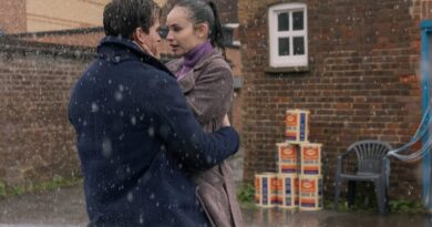 “Meu Ano em Oxford”, com Sofia Carson e Corey Mylchreest, ganha primeiras imagens e data de estreia