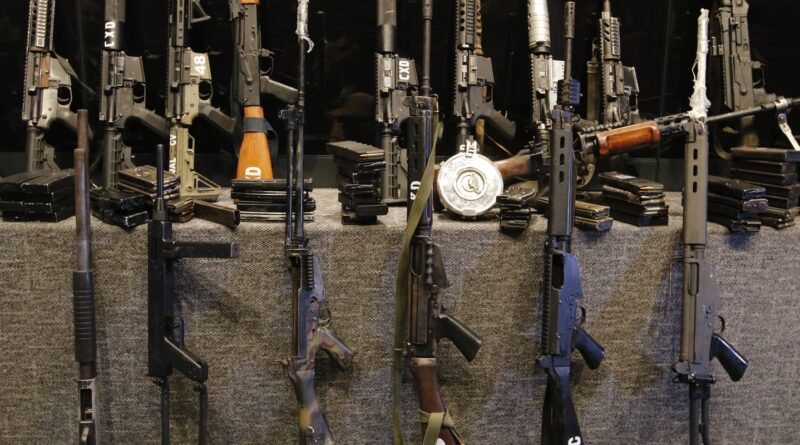 Militares do Bope vão receber bônus de R$ 5 mil por apreensão de fuzis