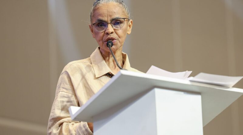 Mobilização social é fundamental para políticas ambientais, diz Marina