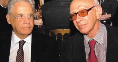 Morre o ex-ministro da Ciência e Tecnologia José Israel Vargas