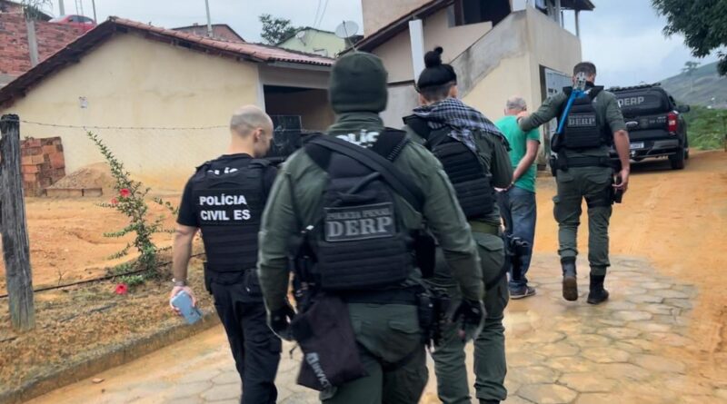Polícia prende suspeitos de envolvimento no assassinato de vereador em Governador Lindenberg