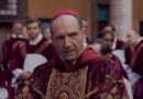 Ralph Fiennes é anunciado como Presidente Snow em novo filme de Jogos Vorazes