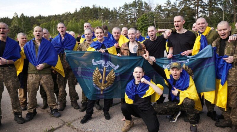 Rússia e Ucrânia libertam 390 prisioneiros cada em primeira troca