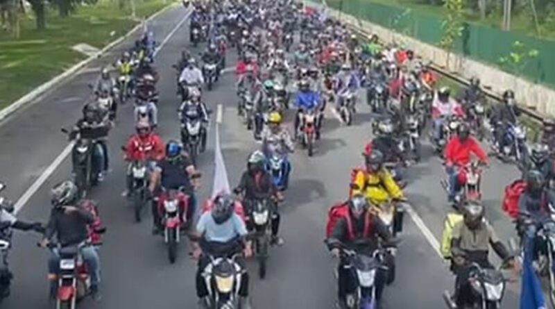 SP: motofretistas fazem ato contra "pejotização" no Dia do Trabalhador