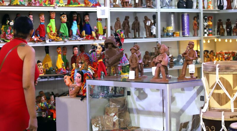 Salão de Artesanato começa em SP com 100 mil peças em exposição