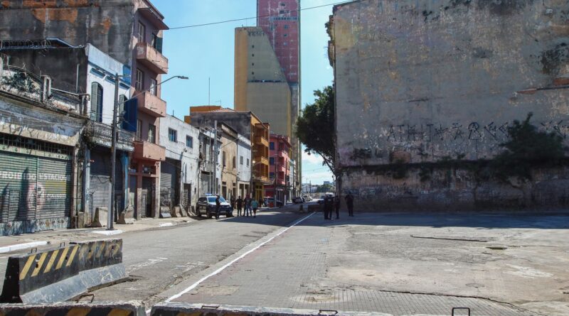 Suplicy pede investigação sobre sumiço de usuários da Cracolândia