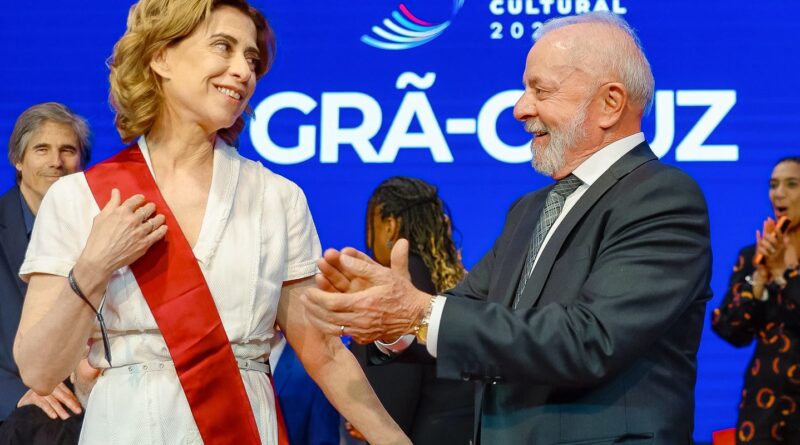 Volta do Capanema é marcada por homenagens a representantes da cultura