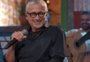Zé Renato canta Zé Keti no programa Samba na Gamboa