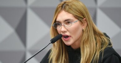 influenciadora Virginia Fonseca nega 'cláusula da desgraça' em contratos