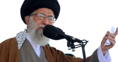 Aiatolá do Irã promete punição “amarga e dolorosa” contra Israel