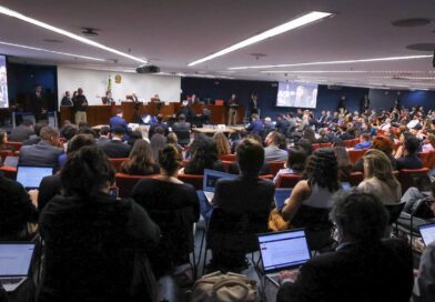 Após depoimento ao STF, Braga Netto pede para deixar a prisão