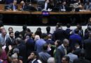 Câmara aprova urgência para suspender decreto do IOF