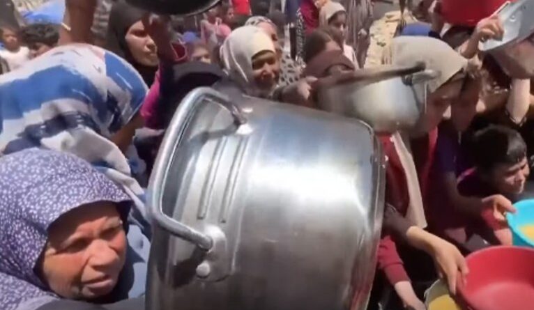 Entrega de ajuda humanitária é suspensa em Gaza após tumultos e mortes