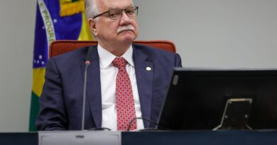 Fachin inicia voto sobre responsabilização de redes; placar está 7 a 1