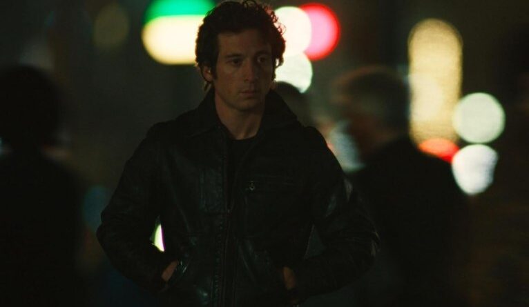 Filme sobre Bruce Springsteen, estrelado por Jeremy Allen White, ganha trailer e data de estreia; confira