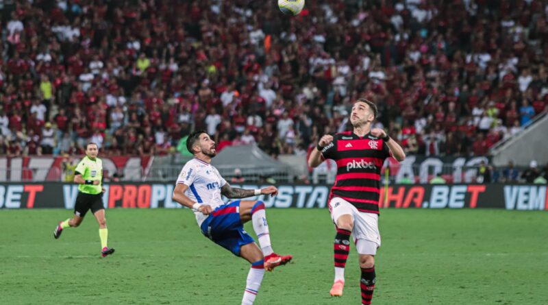 Fla enfrenta Fortaleza mirando ponta da classificação do Brasileiro