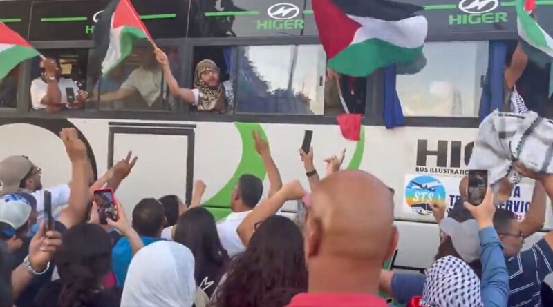Israel pede que Egito detenha marcha a Gaza e 200 são deportados