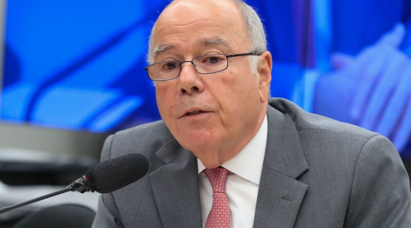 Itamaraty tenta retirada de políticos brasileiros via Jordânia